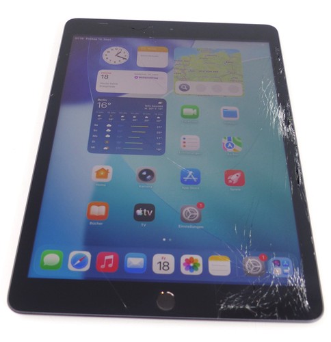 Apple ipad 32gb wifi space - ipad,