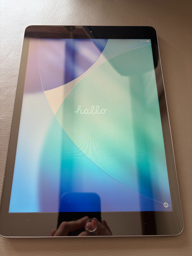 Ipad generation 32gb space - 8.,