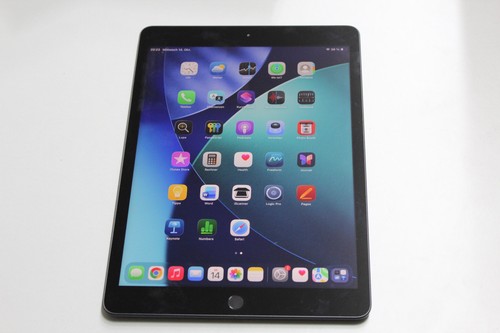 Apple ipad gen 32gb - 32gb,, wi-fi